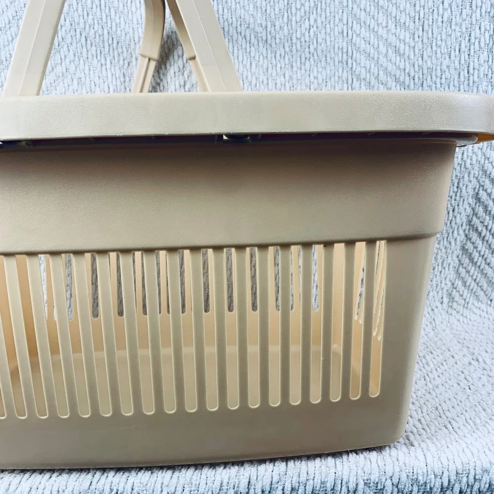 Vtg Rubbermaid Store N Carry Grocery Shopping‎ Basket Beige Plastic Utility 2686